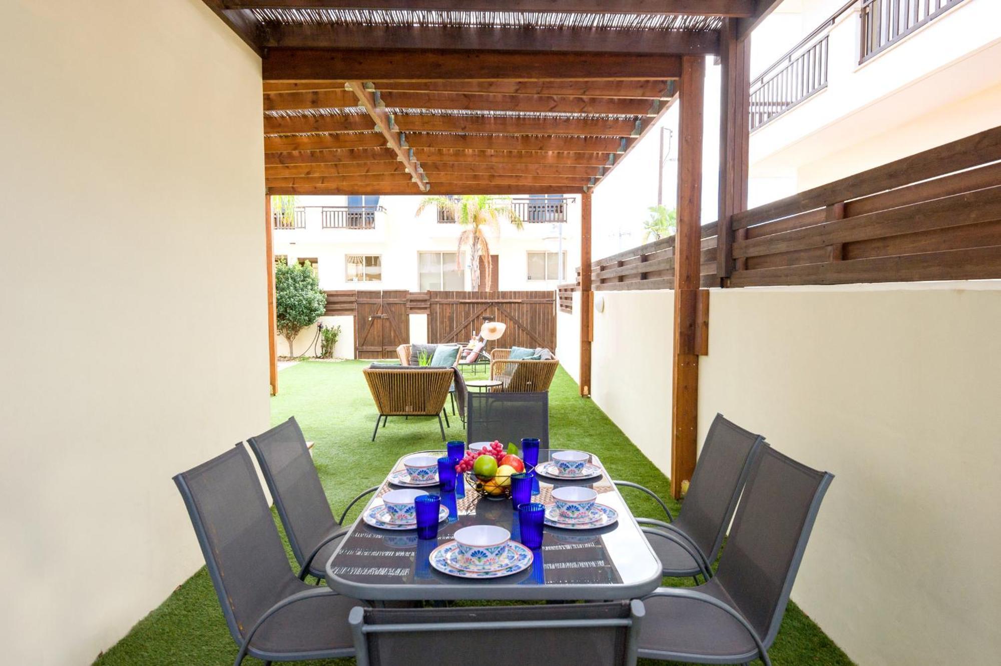 Villa Oasis Pernera 外观 照片